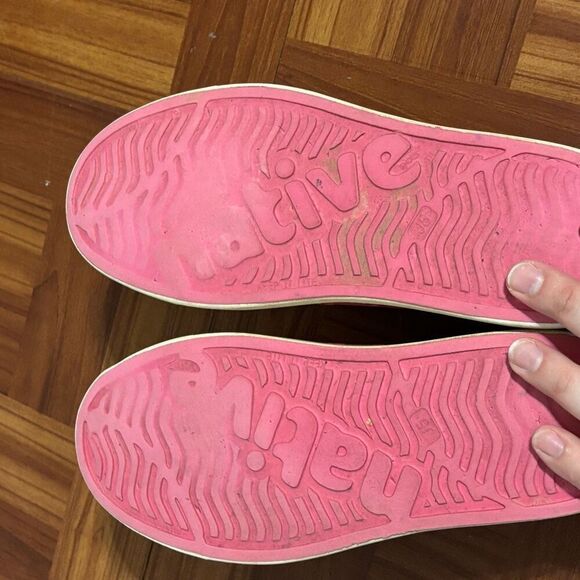 Native Pink Gurls Slip On Rubber Shoe Size 5 - Picture 4 of 5